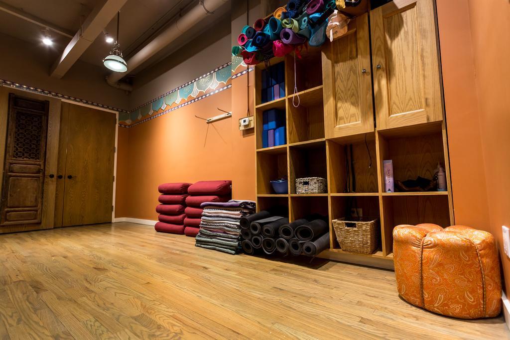 Отель Sanctuary Nyc Retreats Нью-Йорк Экстерьер фото