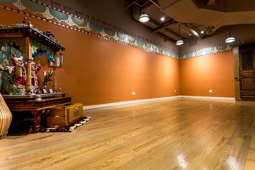 Отель Sanctuary Nyc Retreats Нью-Йорк Экстерьер фото