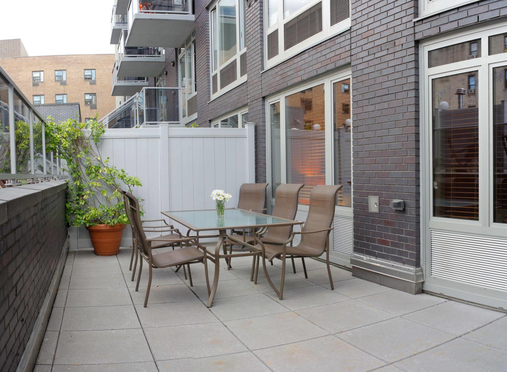Отель Sanctuary Nyc Retreats Нью-Йорк Экстерьер фото